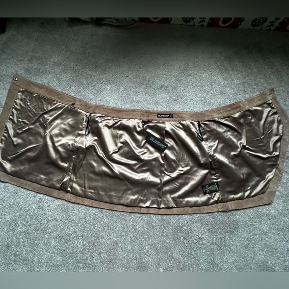 NWT BLANKNYC SUEDE MINI SKIRT SIZE 30 GENUINE LEATHER - Picture 4 of 8